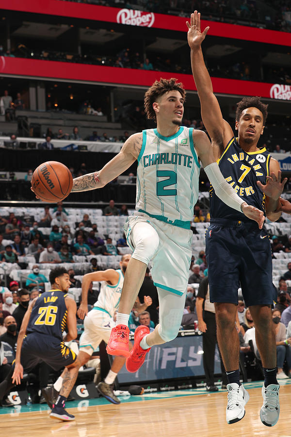 Indiana Pacers v Charlotte Hornets Photograph by Kent Smith