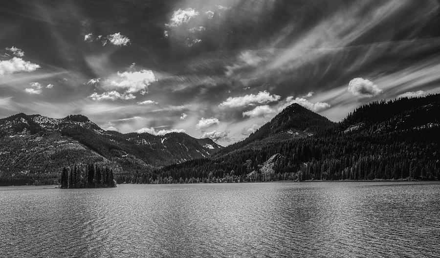 Keechelus Lake Photograph by Mountain Dreams - Fine Art America