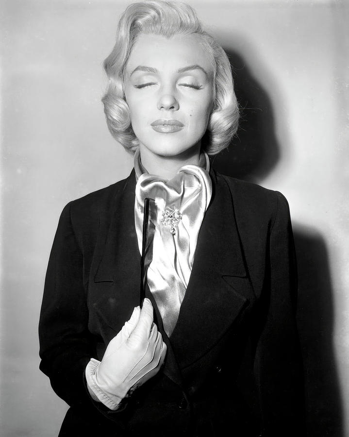 MARILYN MONROE in HOW TO MARRY A MILLIONAIRE -1953-, directed by JEAN NEGULESCO. #4 Photograph by Album