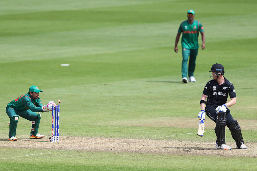 New Zealand v Bangladesh - ICC Champions Trophy #4 Photograph by Michael Steele