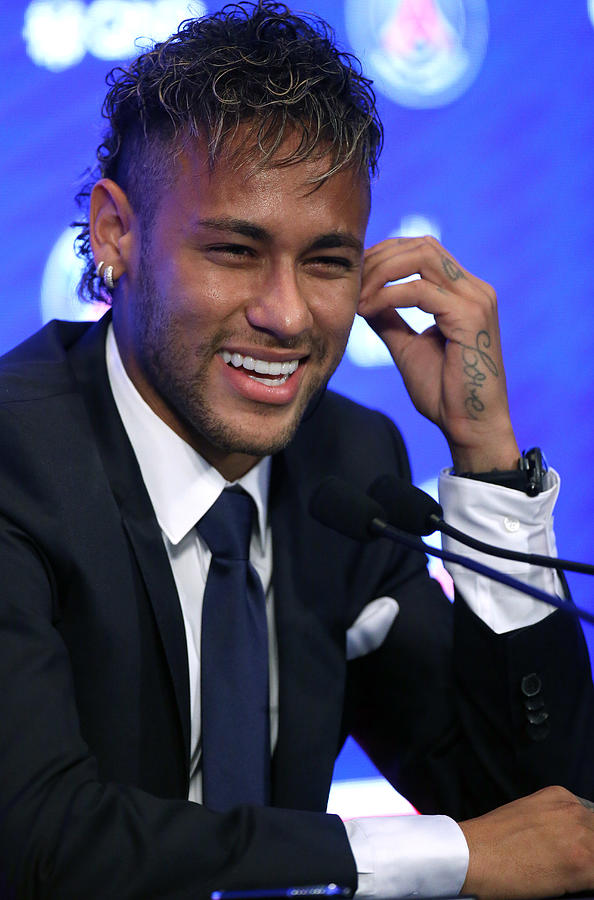 Neymar Signs For PSG #4 Photograph by Jean Catuffe
