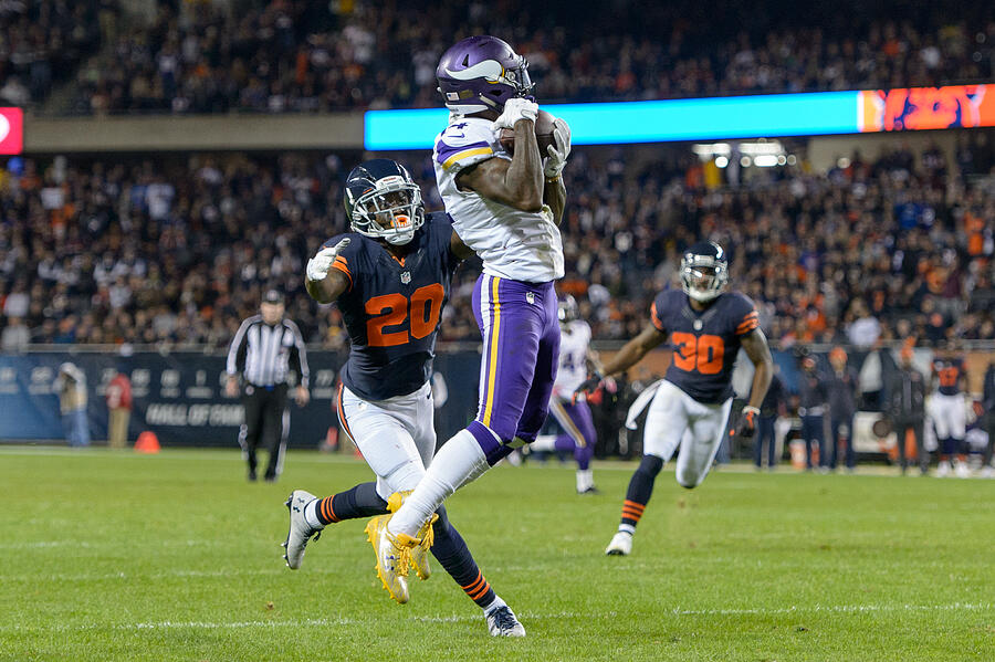 NFL: OCT 31 Vikings at Bears #4 Photograph by Icon Sportswire