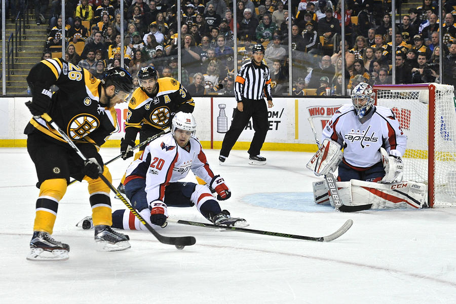 NHL: APR 08 Capitals at Bruins #4 Photograph by Icon Sportswire