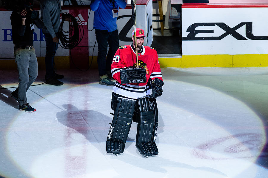 NHL: MAR 29 Jets at Blackhawks #4 Photograph by Icon Sportswire