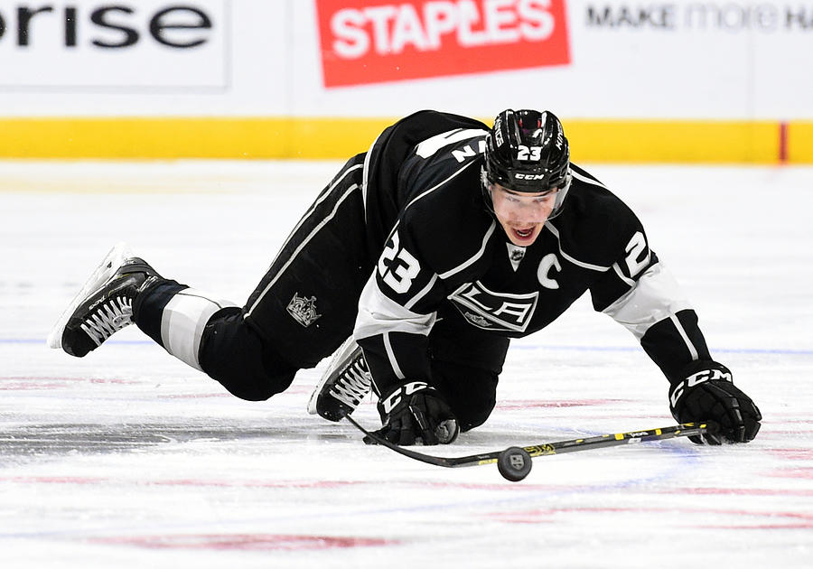 NHL: NOV 20 Hurricanes at Kings #4 Photograph by Icon Sportswire