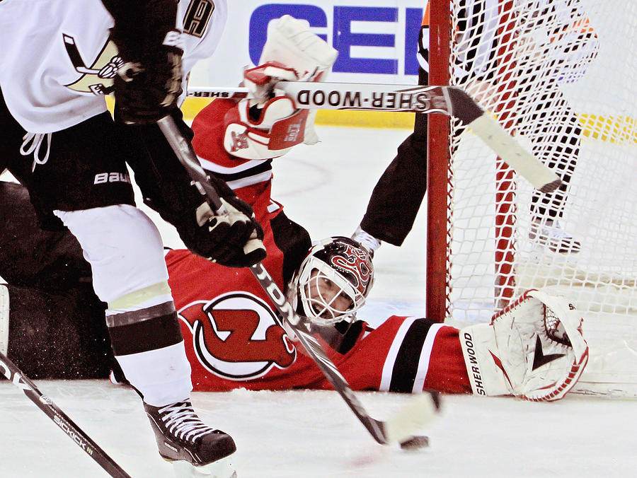 Pittsburgh Penguins v New Jersey Devils #4 Photograph by Paul Bereswill