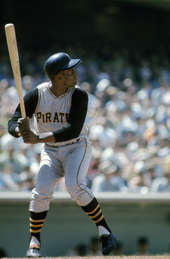 Roberto Clemente #4 Photograph by Focus On Sport