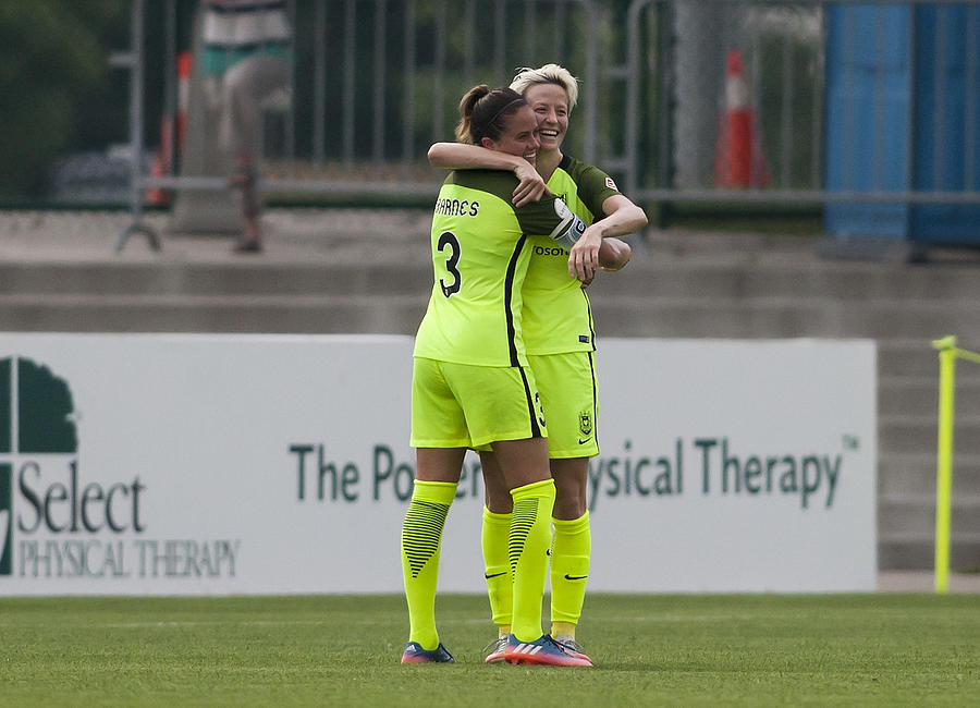 SOCCER: JUN 17 NWSL - Seattle Reign FC at FC Kansas City #4 Photograph by Icon Sportswire