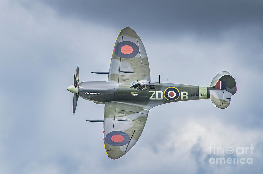 Airplane Photograph - Spitfire Mk IX MH434 #4 by Simon Pocklington