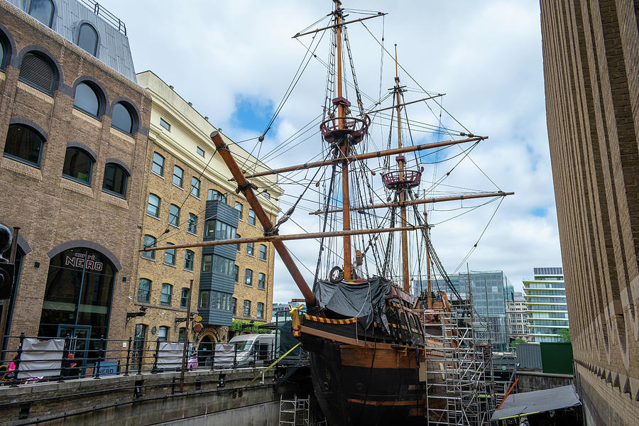 The Golden Hind Photograph by Yau Ming Low - Fine Art America