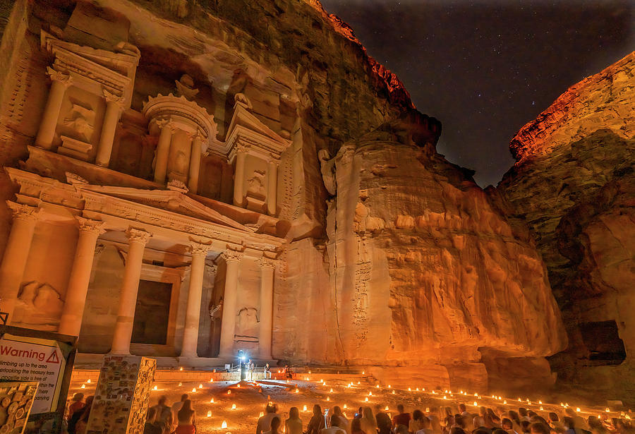 Treasury Illuminated Night Presentation Petra Jordan Photograph by ...