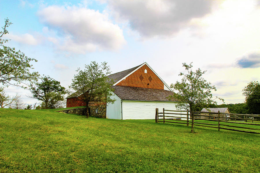 Trostle Barn Photograph by William E Rogers - Fine Art America