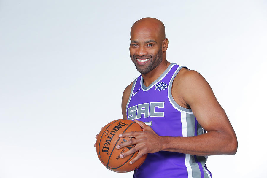 Vince Carter Photograph by Rocky Widner Vince Carter Photograph by Rocky Widner