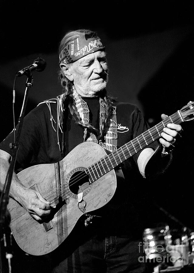 Willie Nelson Photograph by Concert Photos - Fine Art America