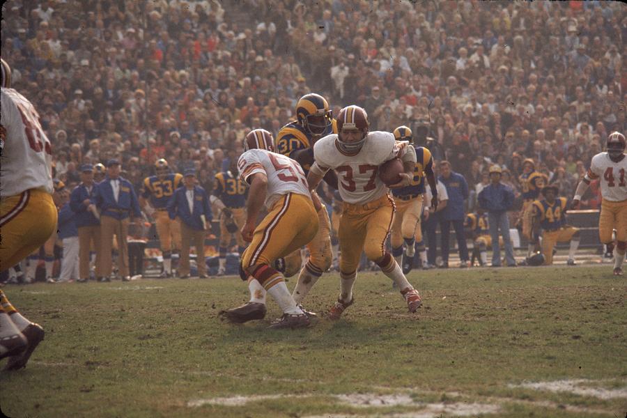 1974 NFC Divisional Playoff Game - Washington Redskins v Los Angeles Rams #40 Photograph by Nate Fine