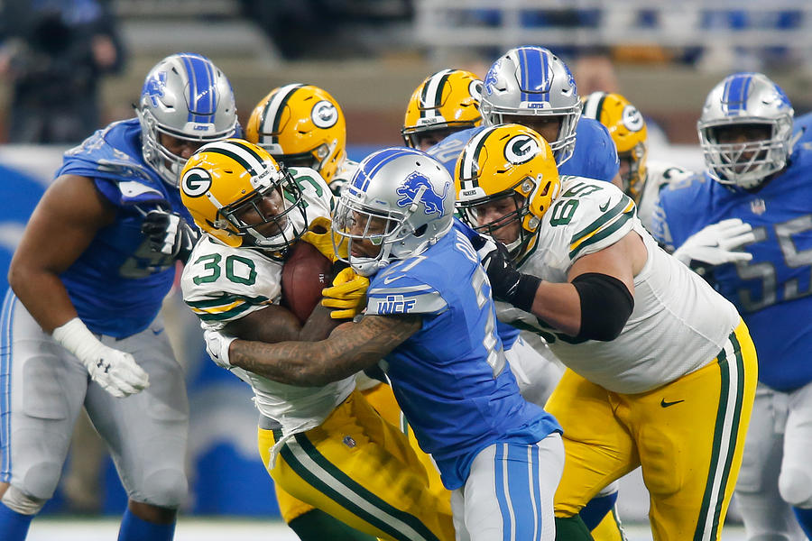 NFL: DEC 31 Packers at Lions #41 Photograph by Icon Sportswire