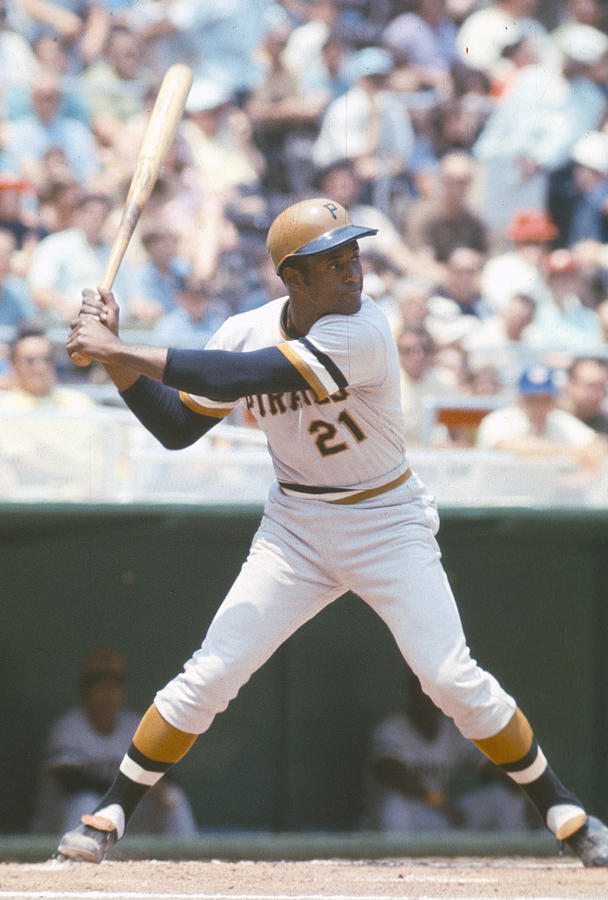 Roberto Clemente #41 Photograph by Focus On Sport