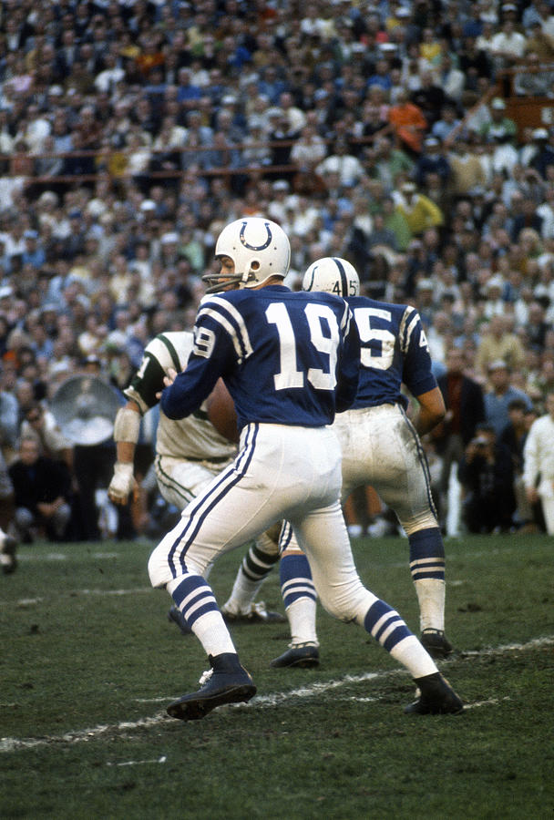 Super Bowl III - New York Jets v Baltimore Colts #42 Photograph by Focus On Sport