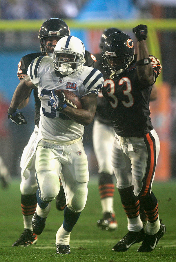 Super Bowl XLI: Indianapolis Colts v Chicago Bears #42 Photograph by Donald Miralle