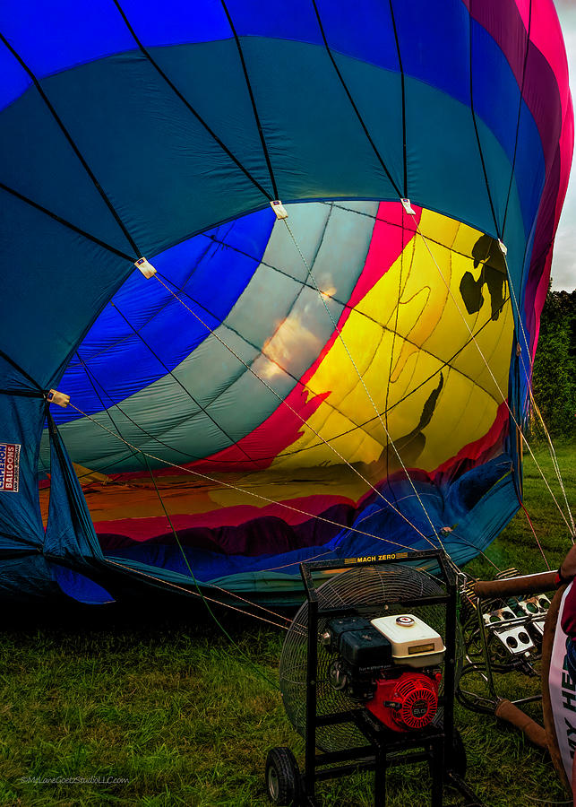 Metamora Balloon Festival Photograph by LeeAnn McLaneGoetz