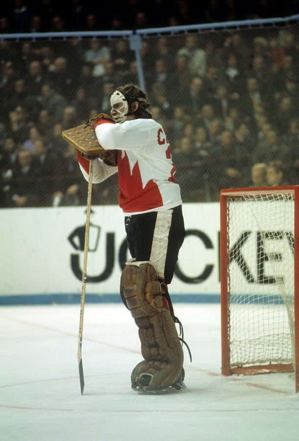 1972 Summit Series: Canada v Soviet Union #45 Photograph by Melchior DiGiacomo