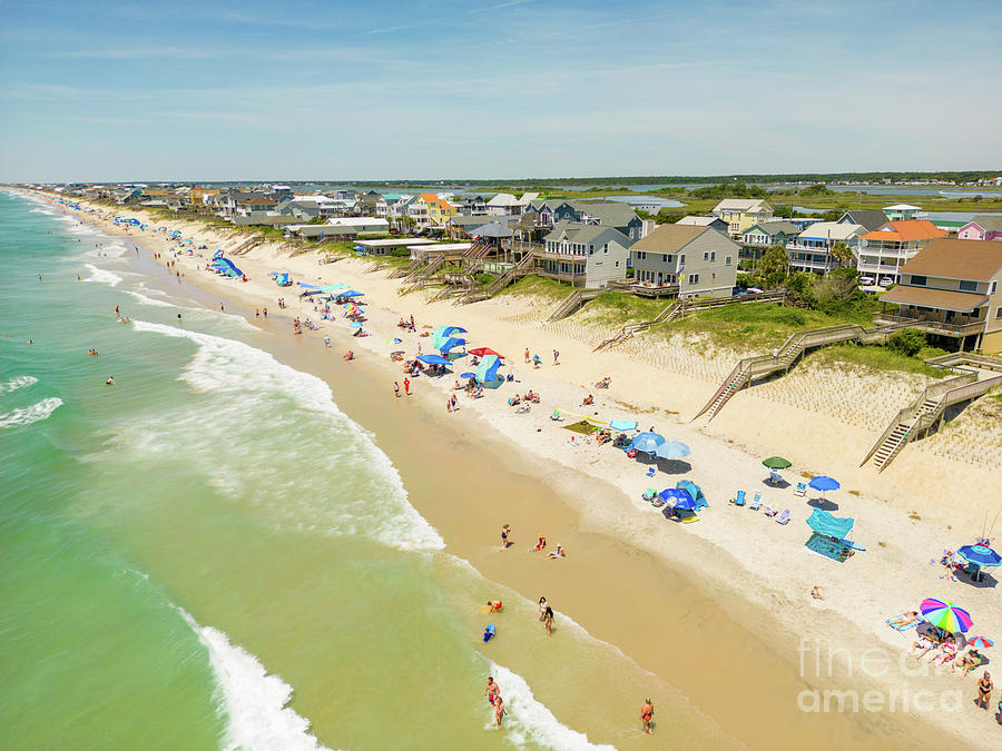 Aerial photo of Surf City North Carolina USA summer vacation hom