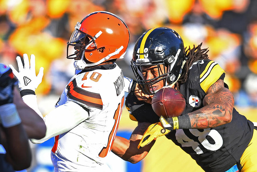 Cleveland Browns v Pittsburgh Steelers #5 Photograph by Joe Sargent
