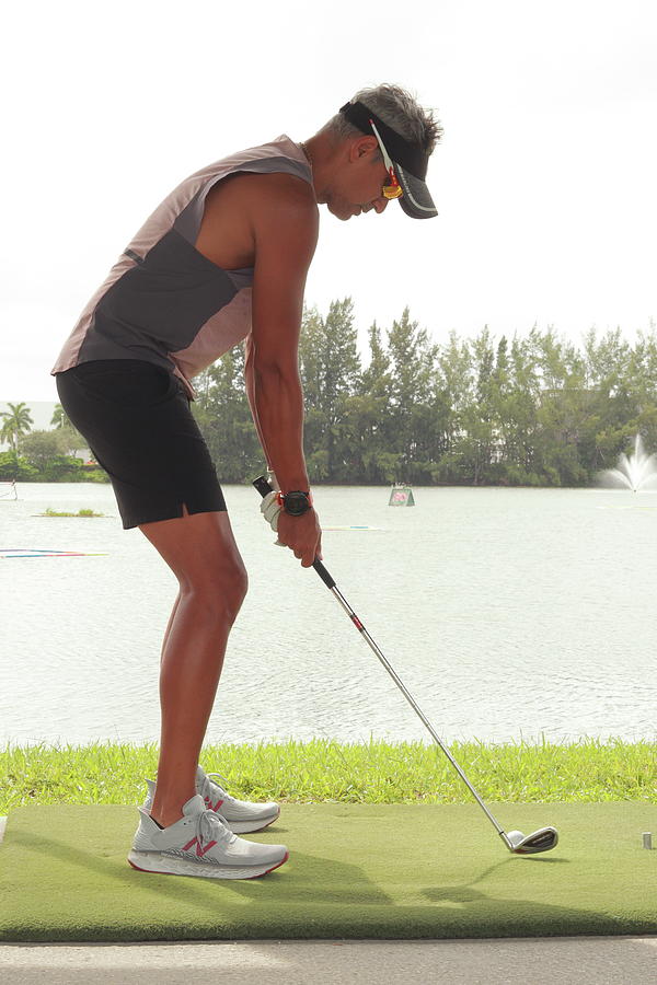 Golf Swing By The Lake Photograph by Dianna Tatkow - Fine Art America