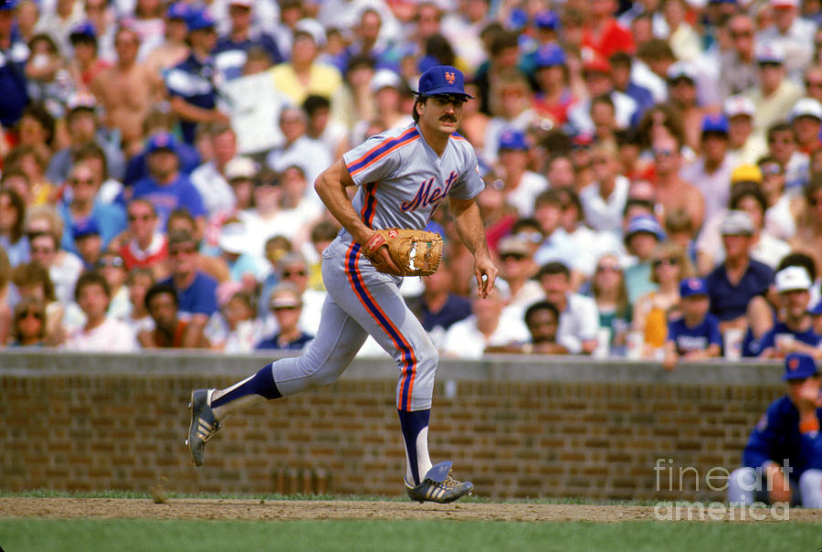 Keith Hernandez #5 Photograph by Ron Vesely