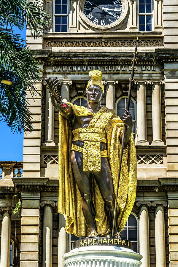 King Kamehameha Statue State Government Building Honolulu Oahu H ...