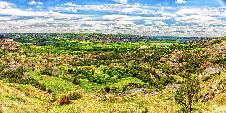 Oxbow Overlook at Theodore Roosevelt National Park North Unit ...