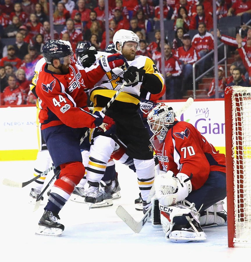 Pittsburgh Penguins v Washington Capitals - Game Five #5 Photograph by Bruce Bennett