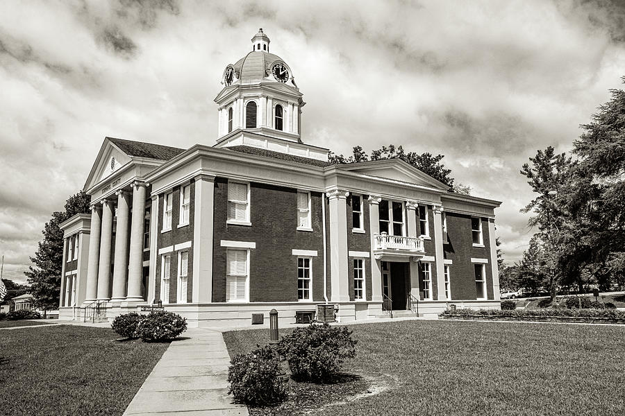 Stephens County Courthouse Photograph by Mark Summerfield Fine Art