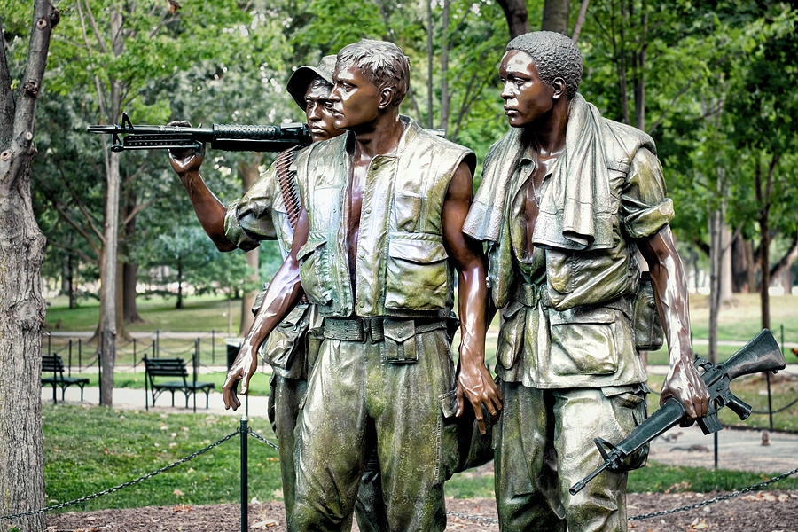 The Three Soldiers statue on the Vietnam Veterans Memorial #6 Photograph by Karel Miragaya