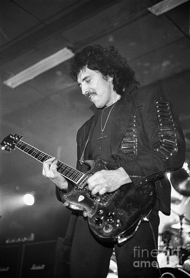 Tony Iommi Photograph - Tony Iommi - Black Sabbath #5 by Concert Photos