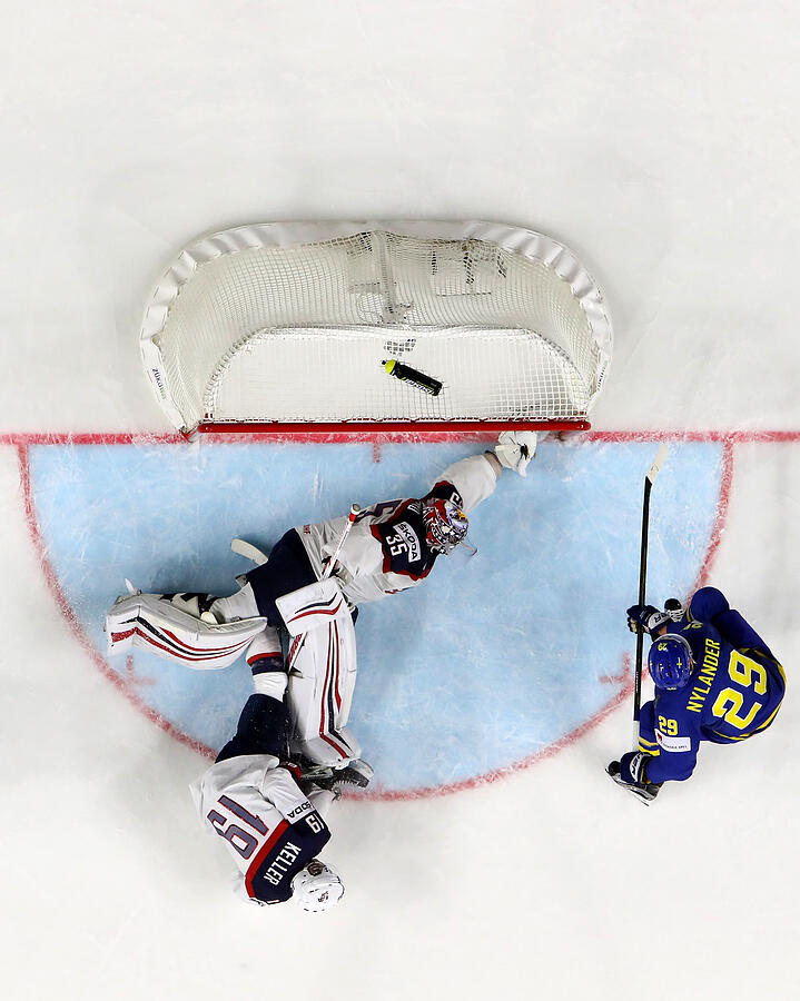 USA v Sweden - 2017 IIHF Ice Hockey World Championship #5 Photograph by Martin Rose