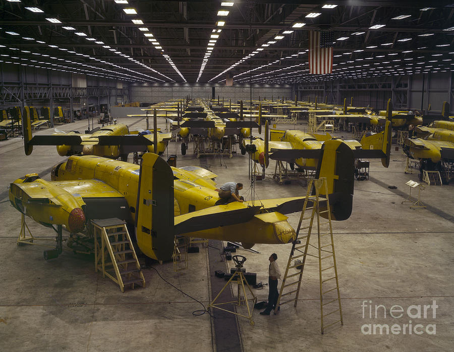 World War Two Airplane Factory, 1942 #5 Photograph by Alfred T Palmer