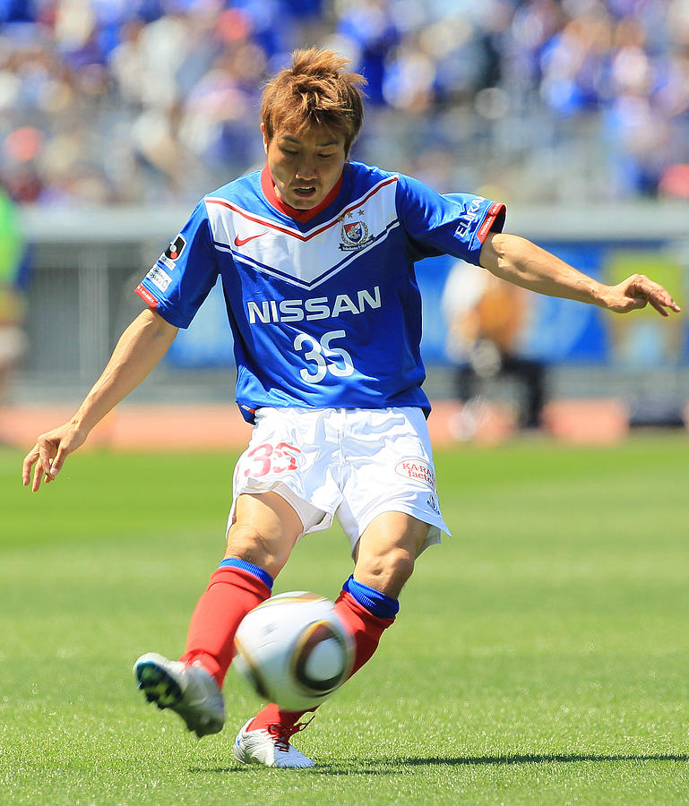 Yokohama F. Marinos v Jubilo Iwata EJ. League #5 Photograph by Junko Kimura