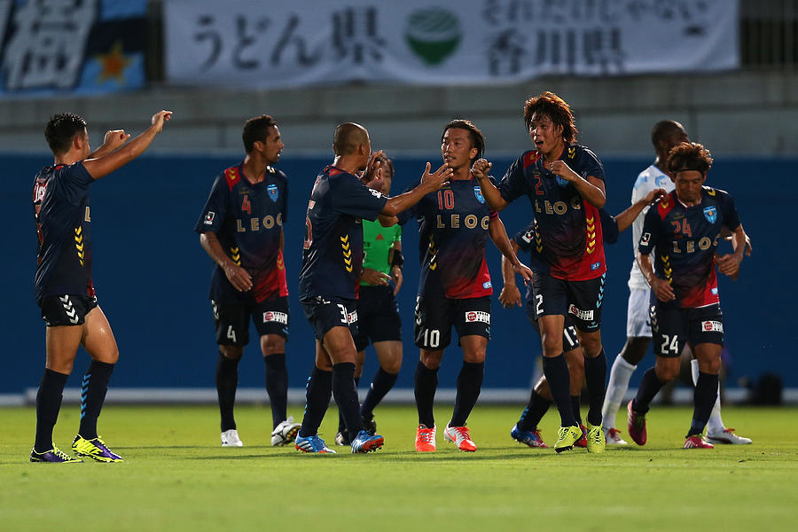 Yokohama F.C. v Kamatamare Sanuki - J.League 2 2014 #5 Photograph by Kaz Photography