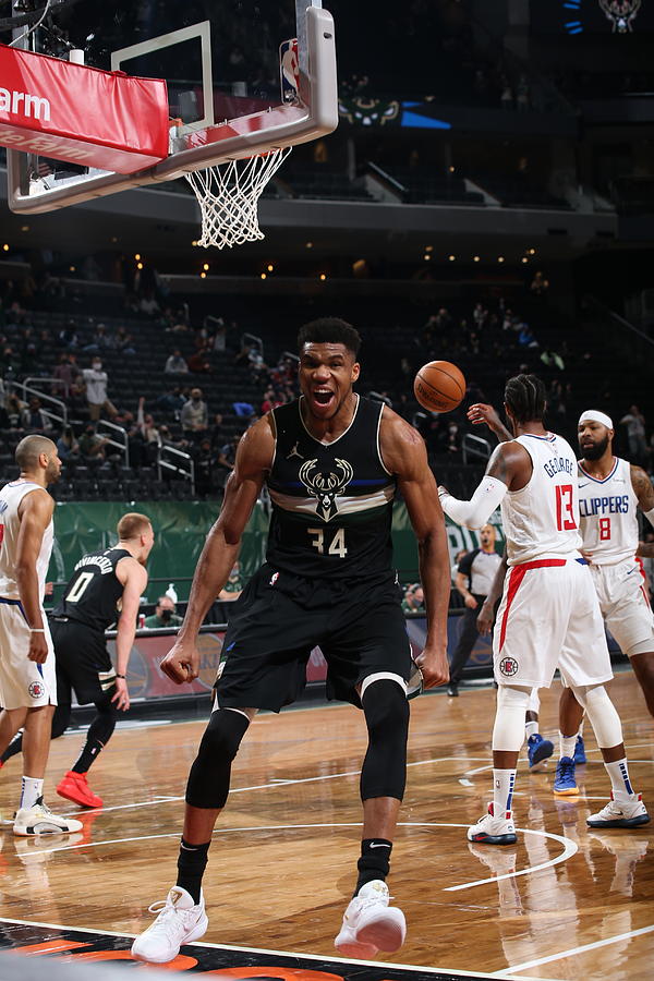 Giannis Antetokounmpo #52 Photograph by Gary Dineen