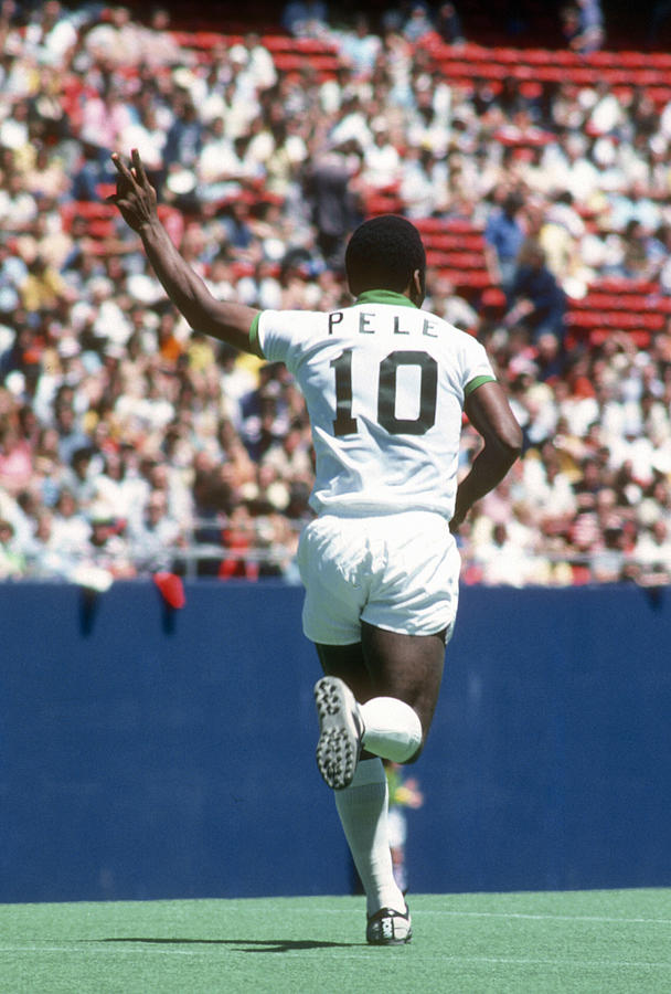 New York Cosmos #57 Photograph by Focus On Sport