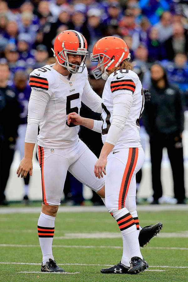 Cleveland Browns v Baltimore Ravens #58 Photograph by Rob Carr