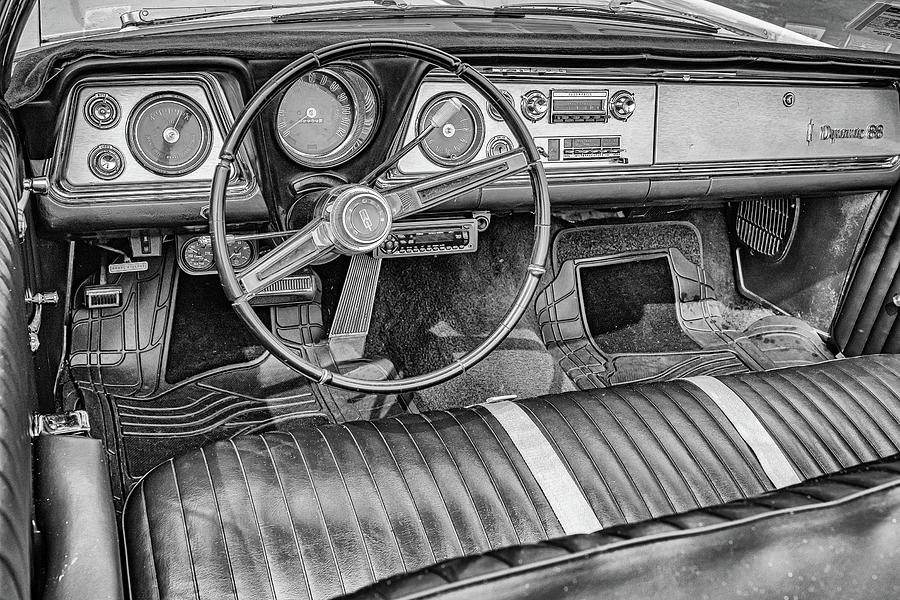 Reno Photograph - 1965 Oldsmobile Dynamic 88 Convertible #6 by Gestalt Imagery