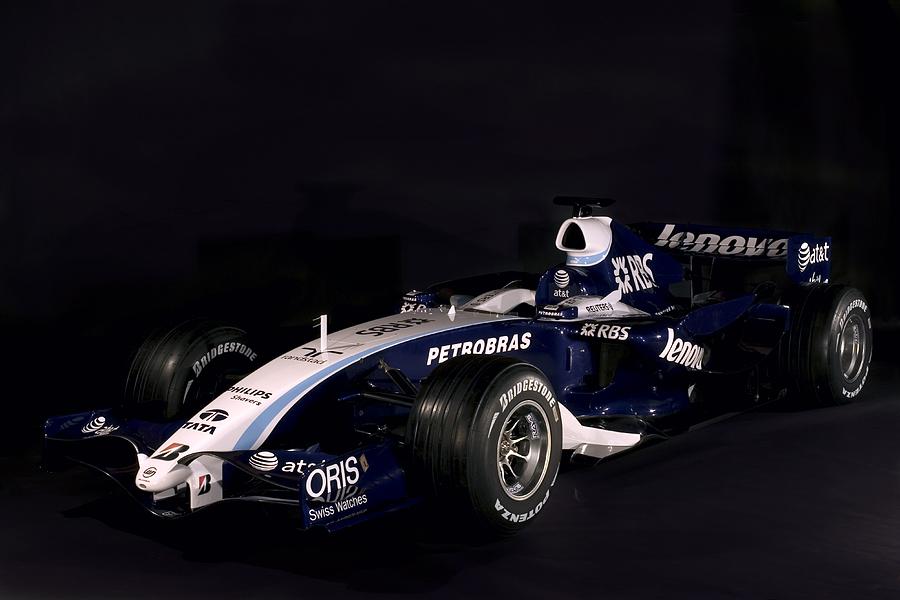 2007 Williams FW29 Launch #6 Photograph by Getty Images