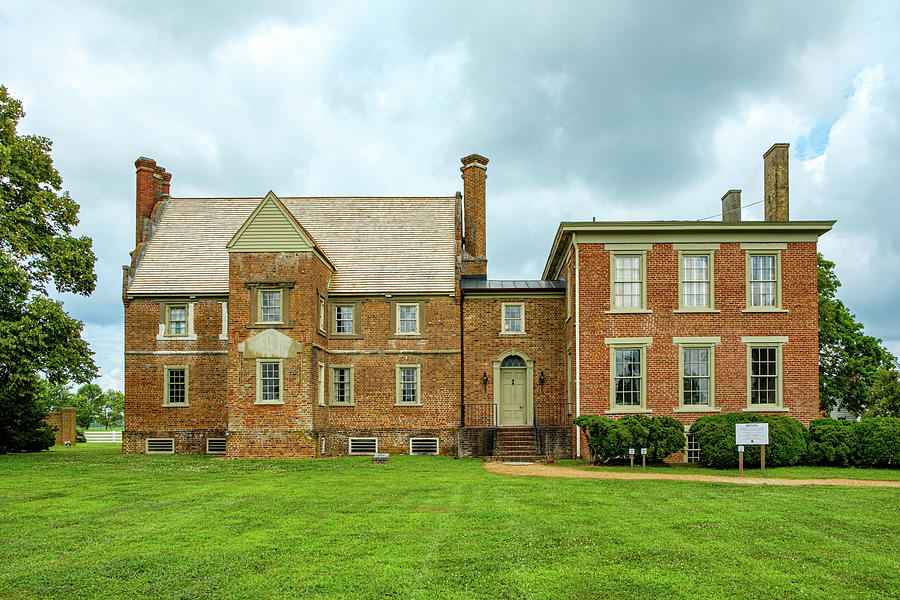 Bacons Castle, Surry, Virginia Photograph by Mark Summerfield - Fine ...