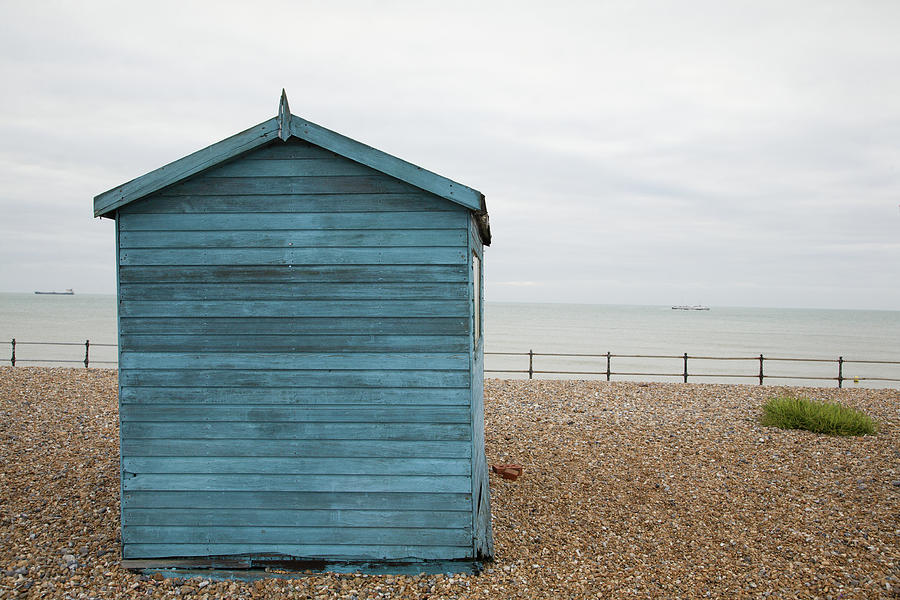 Beach hut at Kingsdown Photograph by Ian Middleton