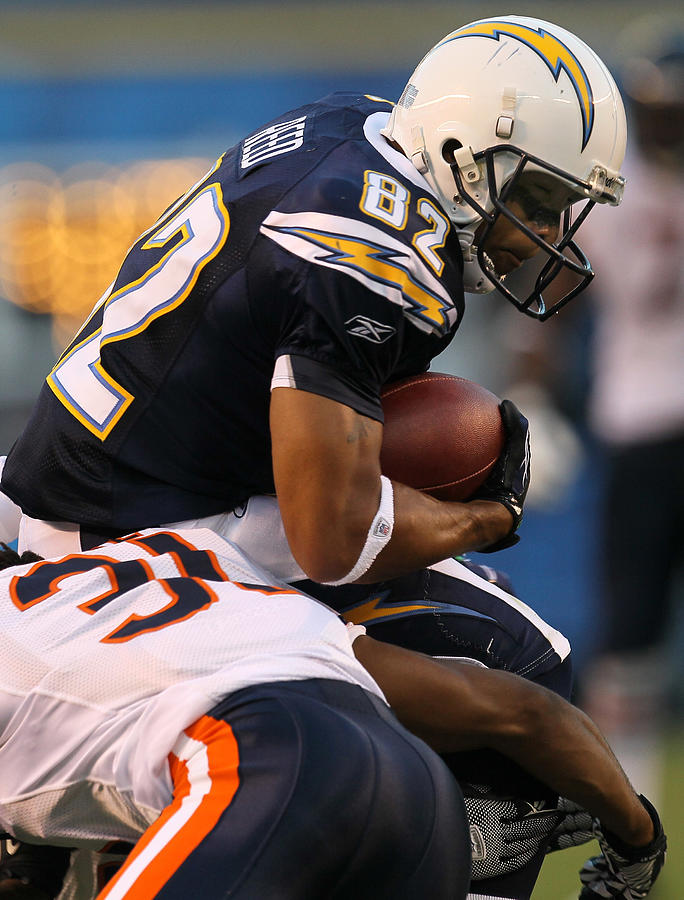 Chicago Bears v San Diego Chargers #6 Photograph by Stephen Dunn