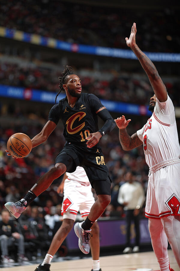 Cleveland Cavaliers v Chicago Bulls #6 Photograph by Jeff Haynes