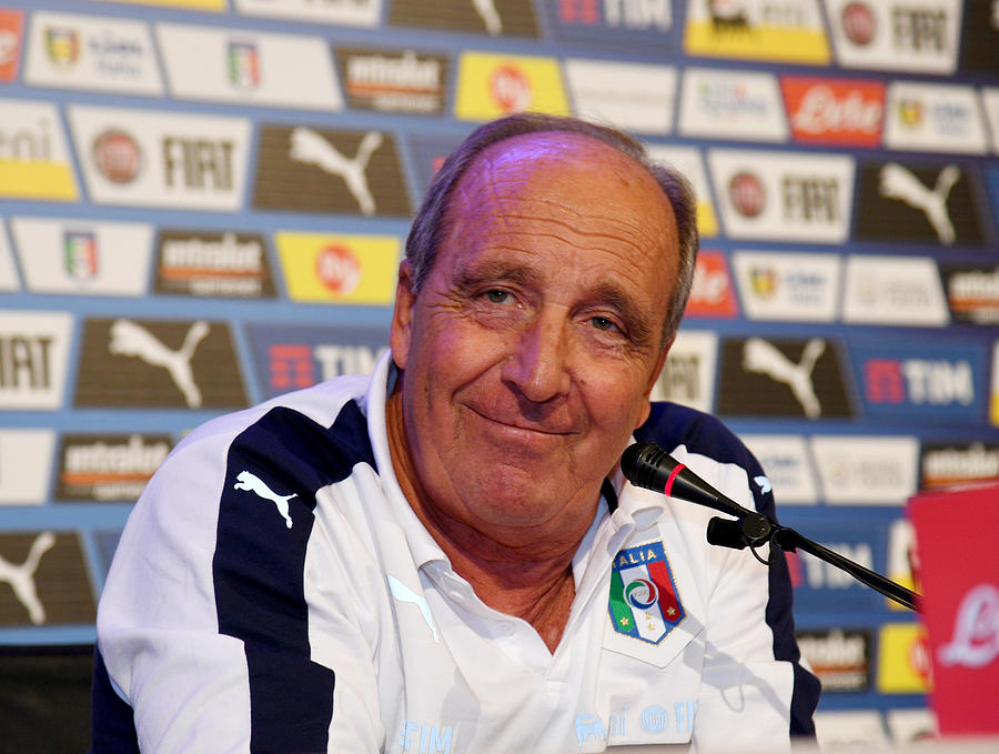 Italy Training Session And Press Conference Photograph by Claudio Villa Italy Training Session And Press Conference Photograph by Claudio Villa