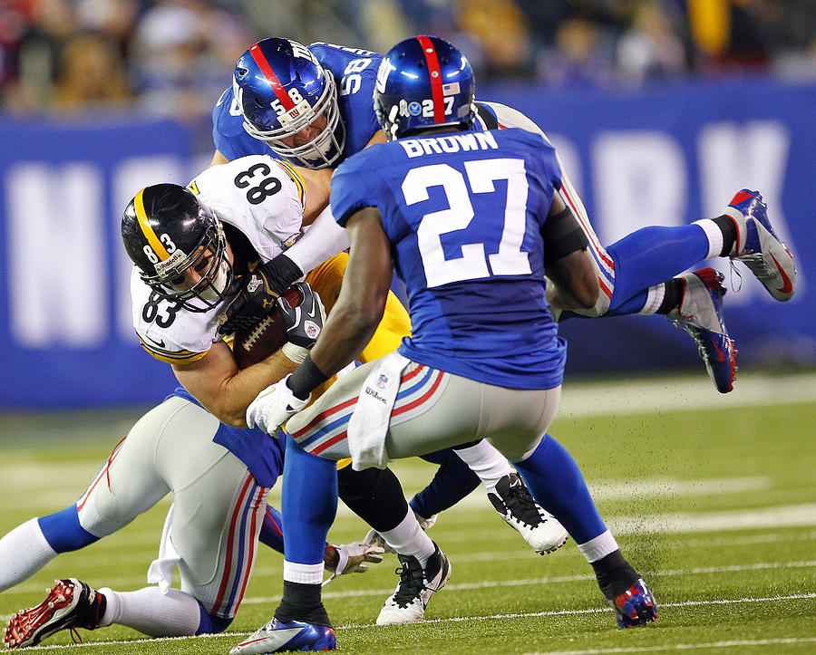Pittsburgh Steelers v New York Giants #68 Photograph by Rich Schultz